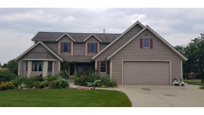 4487 Weilers Way Port Washington, WI 53074 by NON MLS $395,000