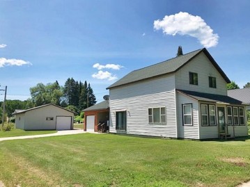 301 4th St, Goodman, WI 54125