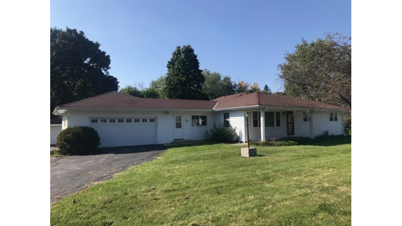 W240N1031 Pewaukee Rd Pewaukee, WI 53188 by Situs Appraisal Group $245,000