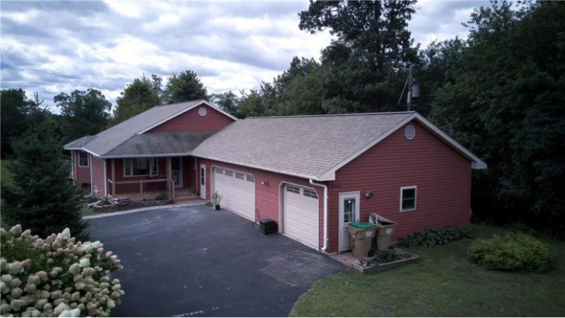 659 West Garden Street Chippewa Falls, WI 54729 by Re/Max Real Estate Group $315,000