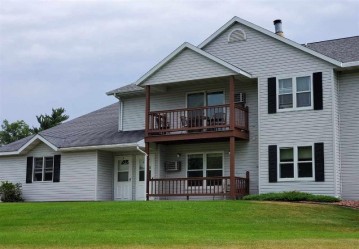 210 Countryside Court A, Waupaca, WI 54981