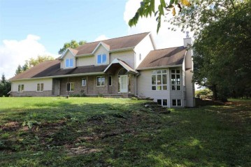 4871 Hwy Gg, Vinland, WI 54904