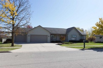 1764 Park Ridge Lane, North Fond Du Lac, WI 54937