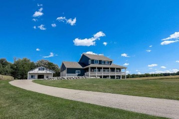 N6642 County Road O, Lake Mills, WI 53559