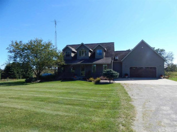 W11900 Liner Rd, Waupun, WI 53919-9687