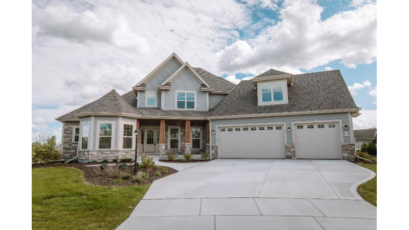 5744 N Little Star Ct Menomonee Falls, WI 53051 by First Weber Inc- Mequon $615,000