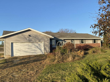 15508 San Rd, Franklin, WI 54230