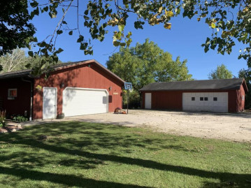 10229 County Road Q, Kossuth, WI 54241-9411