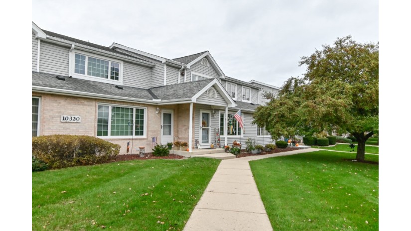 10320 W Whitnall Edge Cir B Franklin, WI 53132 by Shorewest Realtors $199,900