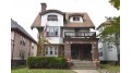 3041 N Farwell Ave 3043 Milwaukee, WI 53211 by Shorewest Realtors $330,000