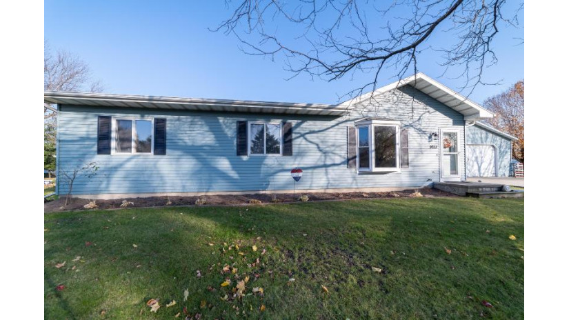 1033 Mihill Ave Fond Du Lac, WI 54935 by RE/MAX Heritage-Dodge County $179,900