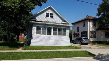 17 Lake Street, Oshkosh, WI 54901