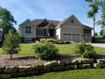 E12629 Bay Rd, Merrimac, WI 53561