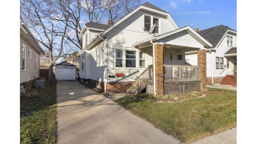 2032 Hickory Grove Ave Racine, WI 53403 by Premier Point Realty LLC $135,000