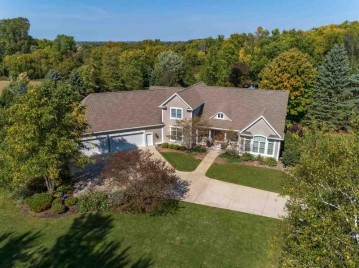 3916 Larsen Road, Clayton, WI 54947