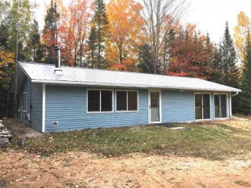 W2374 Hansen Road, Wagner, WI 54177