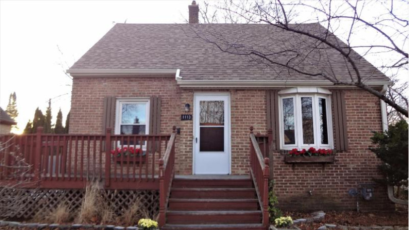 1113 S 94th St West Allis, WI 53214 by Buyers Vantage $179,900