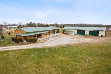 10729 Polifka Rd, Whitelaw, WI 54247-9672