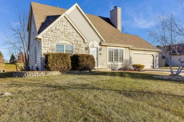 126 13th Ave, Union Grove, WI 53182-1287