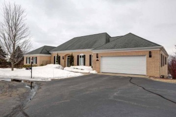 1210 Eastview Drive, Wausau, WI 54403