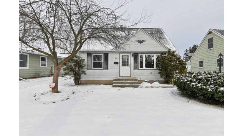 8014 W Holt Ave Milwaukee, WI 53219 by Shorewest Realtors $179,900