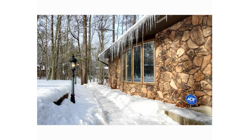 305 Timberlake Road Wilson, WI 53081 by Coldwell Banker Real Estate Group~Manitowoc $244,500