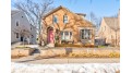 816 E Lake Forest Ave Whitefish Bay, WI 53217 by Shorewest Realtors $829,000