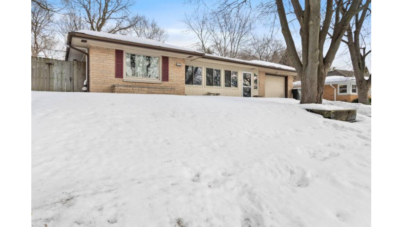 233 S Hine Ave Waukesha, WI 53188 by First Weber Inc - Delafield $239,900