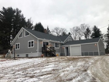 W8751 Town Corner Lake Road, Beecher, WI 54156