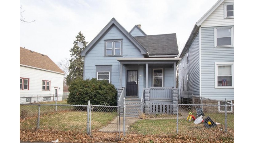 3410 N 1st St Milwaukee, WI 53212 by Realty Executives - Elite $69,900