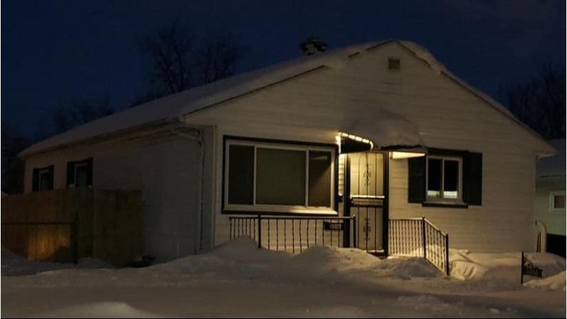 4946 N 53rd St Milwaukee, WI 53218 by One Day Real Estate Service $145,900