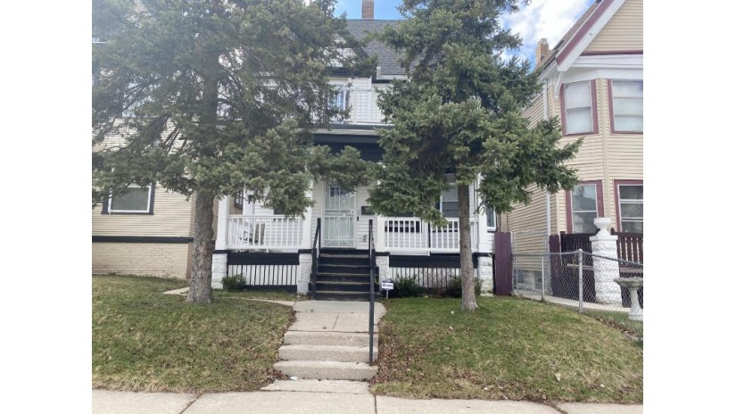 2111 N 36th St Milwaukee, WI 53208 by Agape Realty Group LLC $70,000