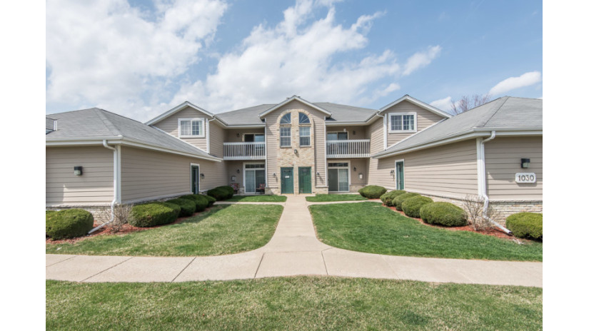 1030 River Place Blvd 2 Waukesha, WI 53189 by Shorewest Realtors $217,500