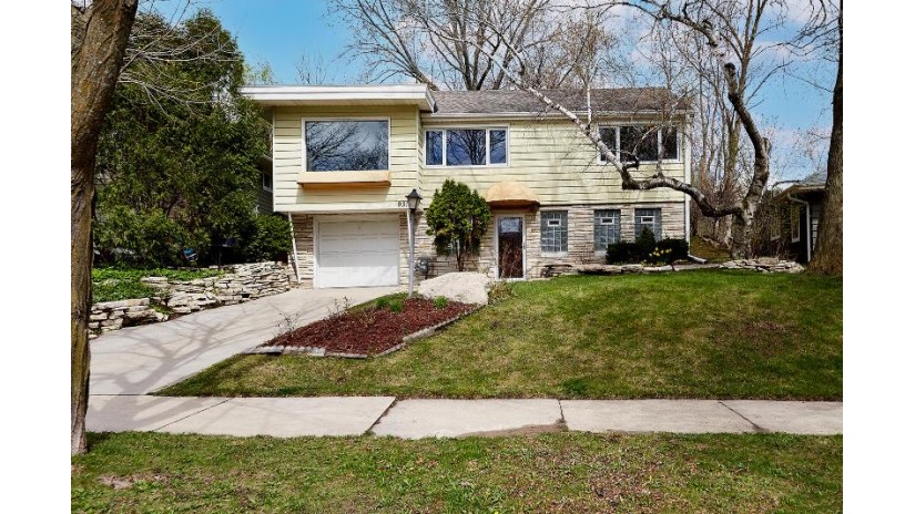 9310 W Park Hill Ave Milwaukee, WI 53226 by M3 Realty $249,900
