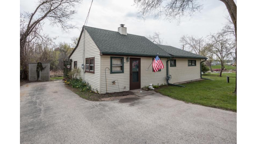 W1317 Beach Rd East Troy, WI 53120 by RE/MAX Premier Properties $199,900