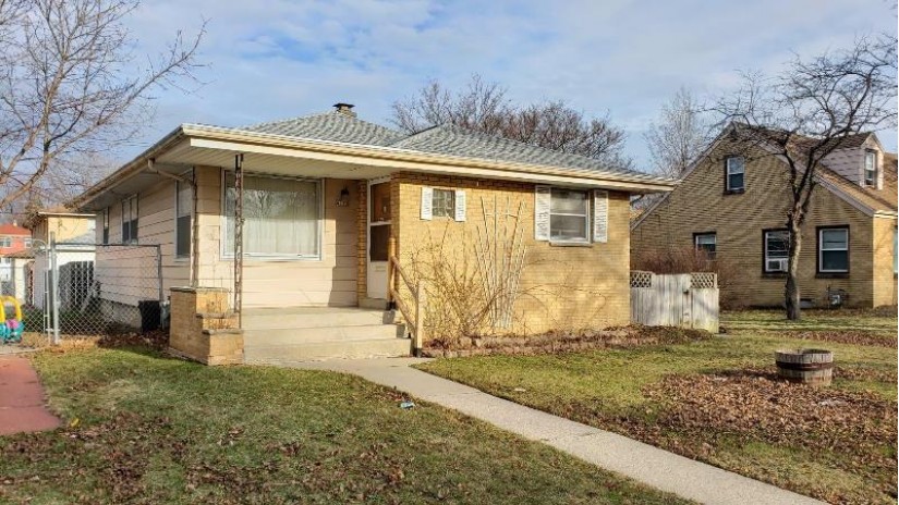4212 N 69th St Milwaukee, WI 53216 by Realty Executives Integrity~Brookfield $90,000