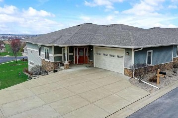 1537 Tundra Grass Way, Waunakee, WI 53597