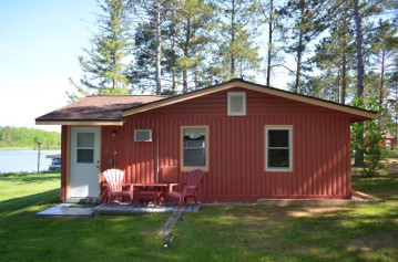 N10131 Anglers Ave 4, King, WI 54487