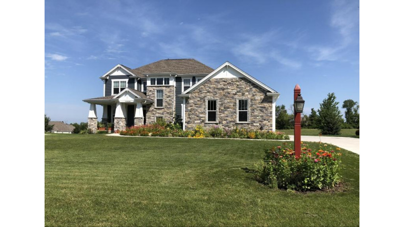 N37W23444 Broken Hill Cir S Pewaukee, WI 53072 by Buyers Vantage $849,000