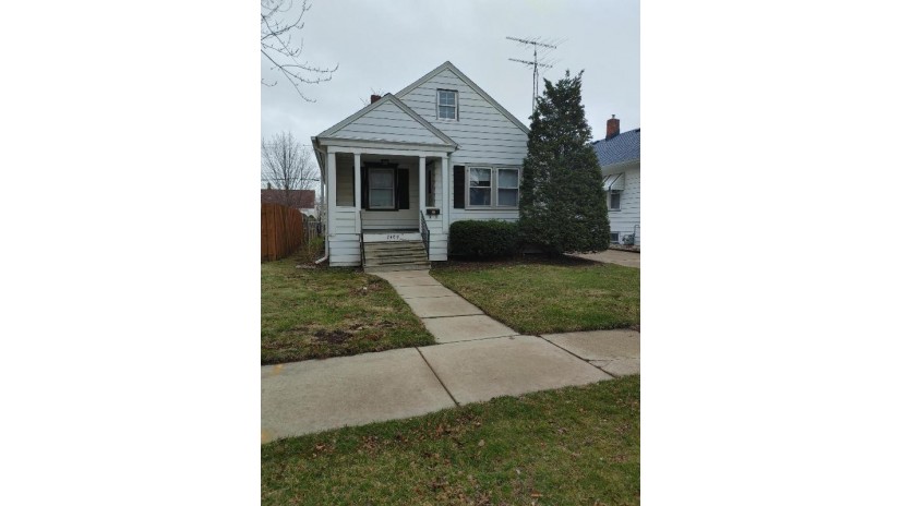 7409 31st Ave Kenosha, WI 53142 by Better Homes and Gardens Real Estate Power Realty $149,500