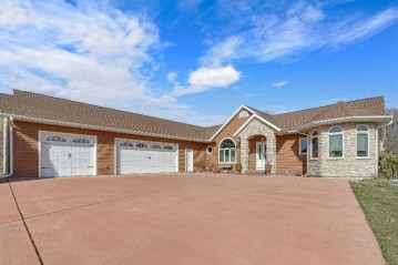 14626 Gem Rd, Sparta, WI 54656