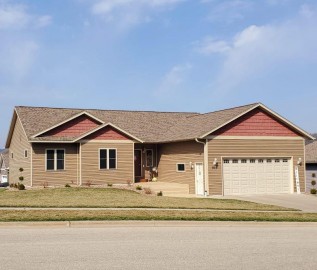 830 Wagon Dr, West Salem, WI 54669