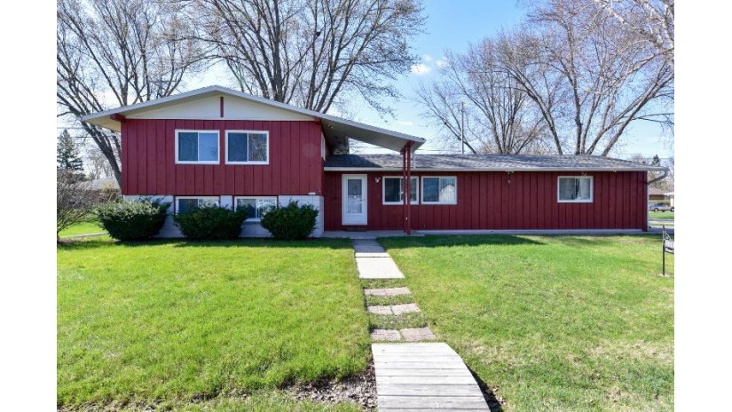 5623 W Luebbe Ln Milwaukee, WI 53223 by EXP Realty, LLC~MKE $230,000