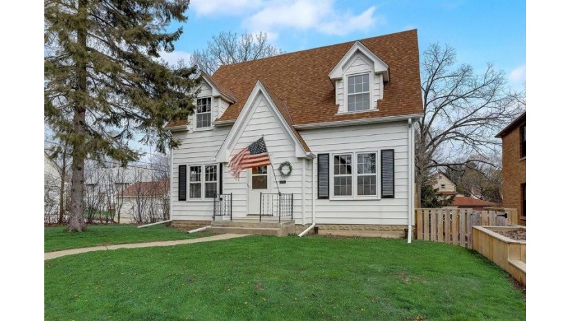 116 E Walters St Port Washington, WI 53074 by Realty Executives Choice $289,900