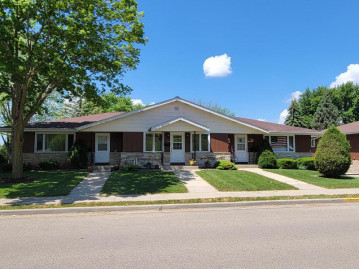 307 N Clark St, Mayville, WI 53050