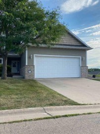 2989 Georgetown Place, Menasha, WI 54952