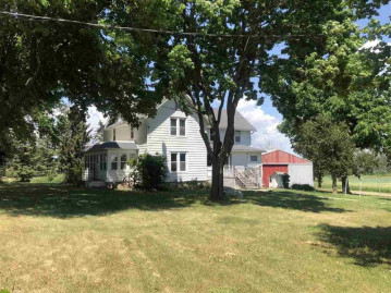 N6580 Highmound Rd, Concord, WI 53178