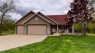 N6176 Jefferson Rd, Aztalan, WI 53038-9463