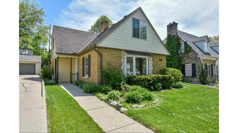 2628 N 83rd St Wauwatosa, WI 53213 by Firefly Real Estate, LLC $299,900