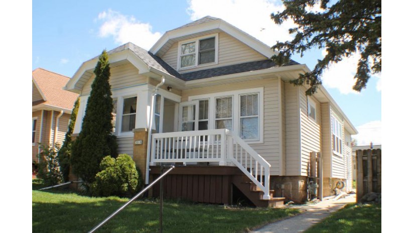 3018 S 93rd St West Allis, WI 53227 by HomeWire Realty $199,990